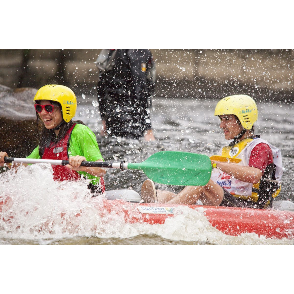 ©Sellor - Kayaks au Parc d'eau vive d'Inzinzac-Lochrist (Morbihan)