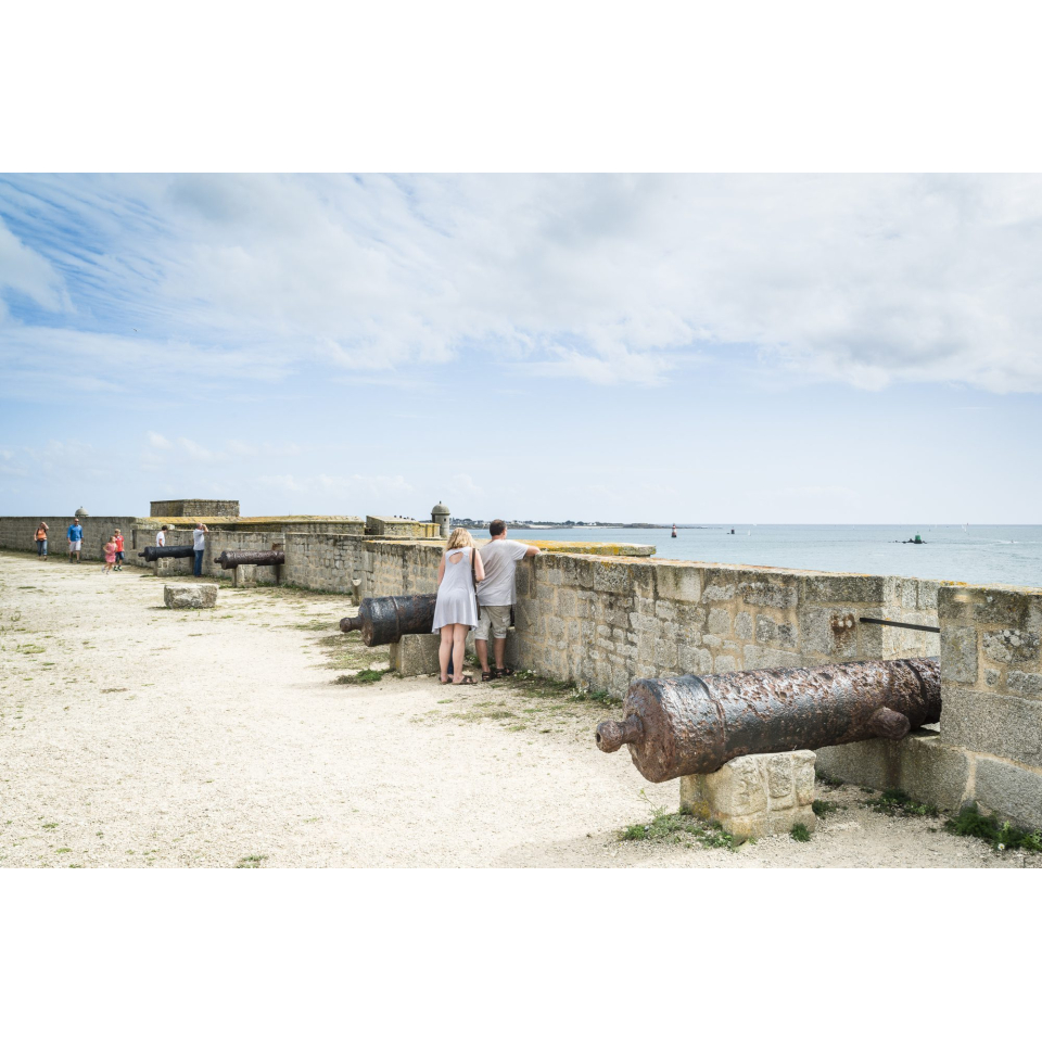 Balade sur les remparts de la Citadelle de Port-Louis (Morbihan) - ©Xavier Dubois - LBST