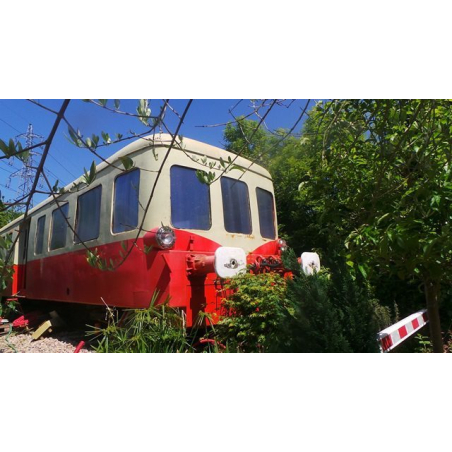 ©L'Auberge du chemin de fer - Wagon Picasso, nuit insolite à Lanester (Morbihan) ©L'Auberge du chemin de fer - Wagon Picasso, nuit insolite à Lanester (Morbihan)