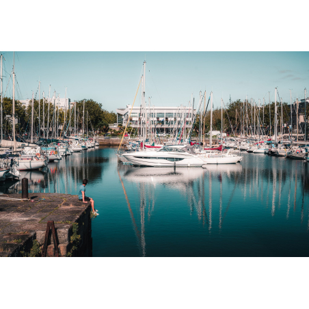 ©Lezbroz-LBST  - Le bassin à flot en centre-ville de Lorient