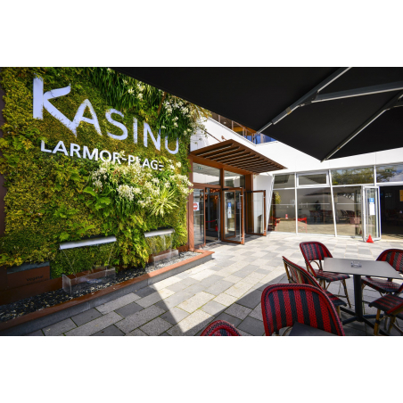 ©E. LEMEE -LBST- Façade végétalisée du Casino de Larmor-Plage