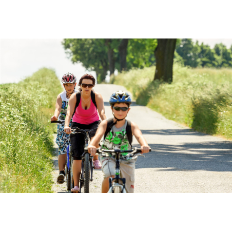 ©shutterstock - Balade en vélo en famille ©shutterstock - Balade en vélo en famille