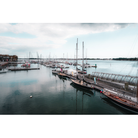 ©Lezbroz-LBST - Les Pen Duick au ponton de la Cité de la Voile Eric Tabarly, Lorient La Base (Morbihan)