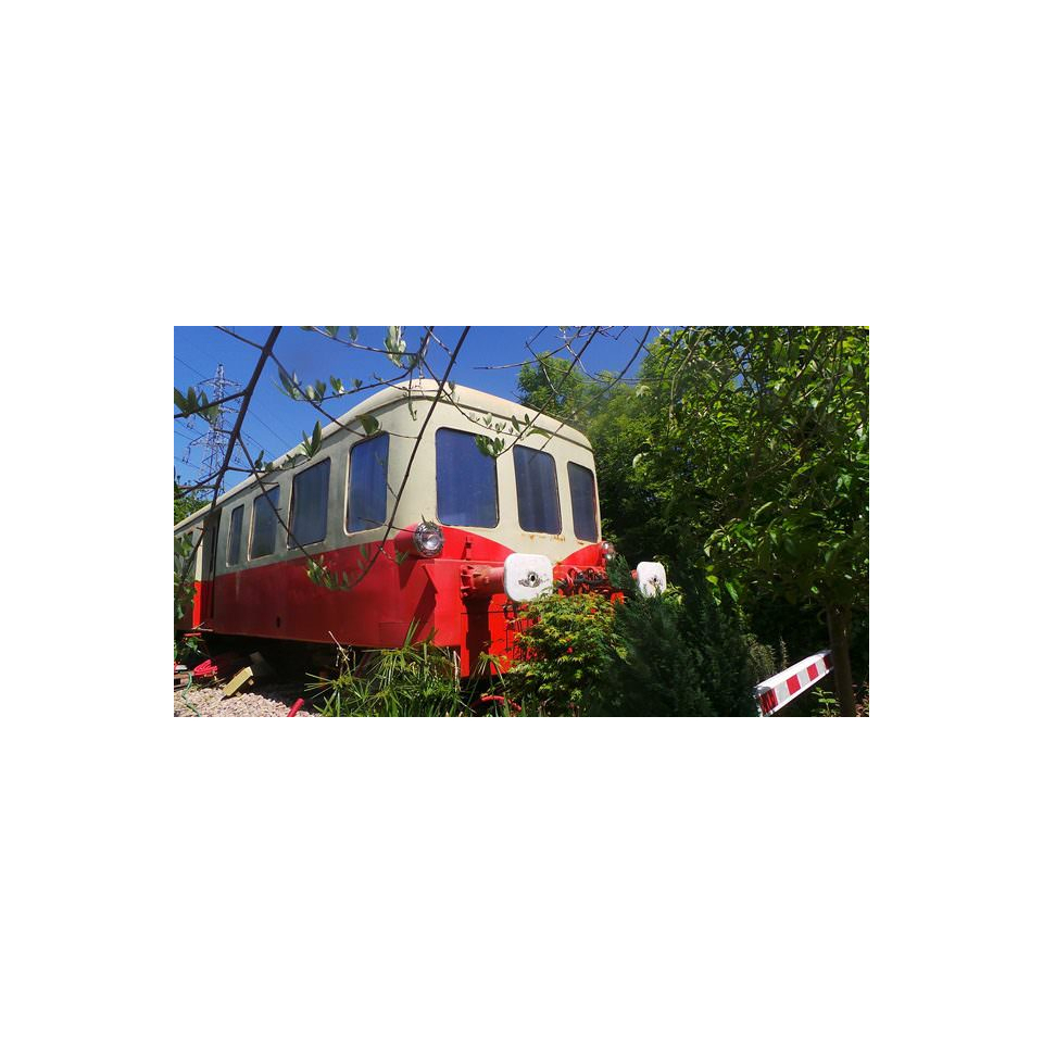 ©L'auberge du chemin de fer - Le wagon Picasso à Lanester (Morbihan)