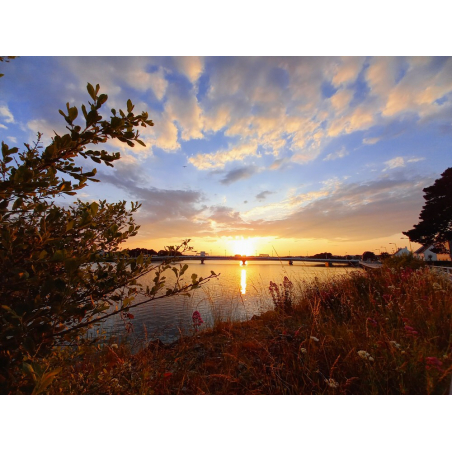 ©Céline Madelaine-LBST - Levé de soleil sur Lanester (Morbihan)