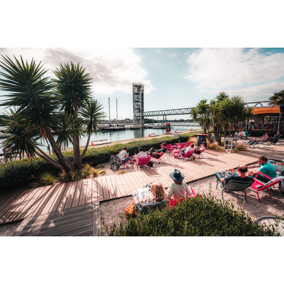 ©Lezbroz-LBST - La terrasse du restaurant La Base à Lorient La Base (Morbihan)