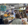 ©Bretagne Food Tour - Dégustation d'huîtres aux Halles de Merville à Lorient (Morbihan) ©Bretagne Food Tour - Dégustation d'huîtres aux Halles de Merville à Lorient (Morbihan)