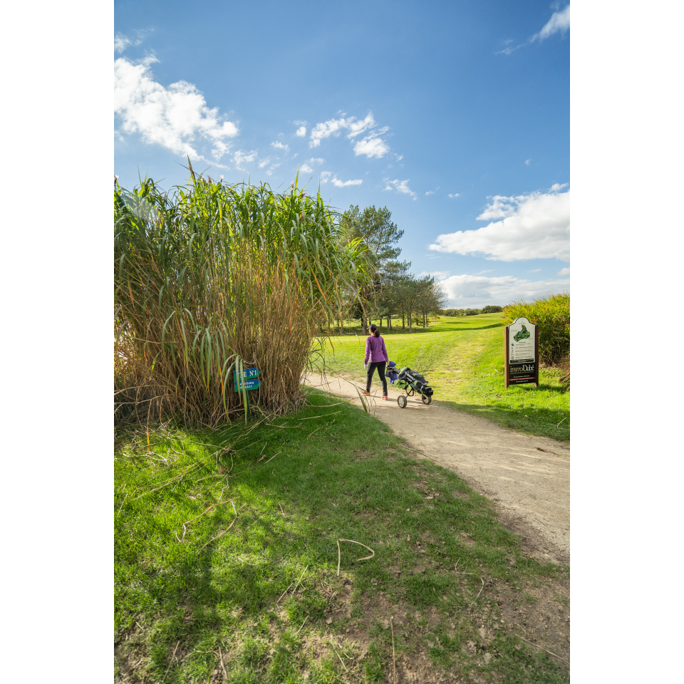 Golfeuse au Blue Green Val Quéven (Morbihan) - ©Thibault Poriel - LBST