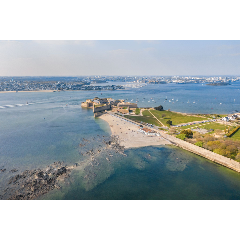 Vue aérienne de la rade de Lorient depuis la Citadelle de Port-Louis (Morbihan) - ©Thibault Poriel - LBST
