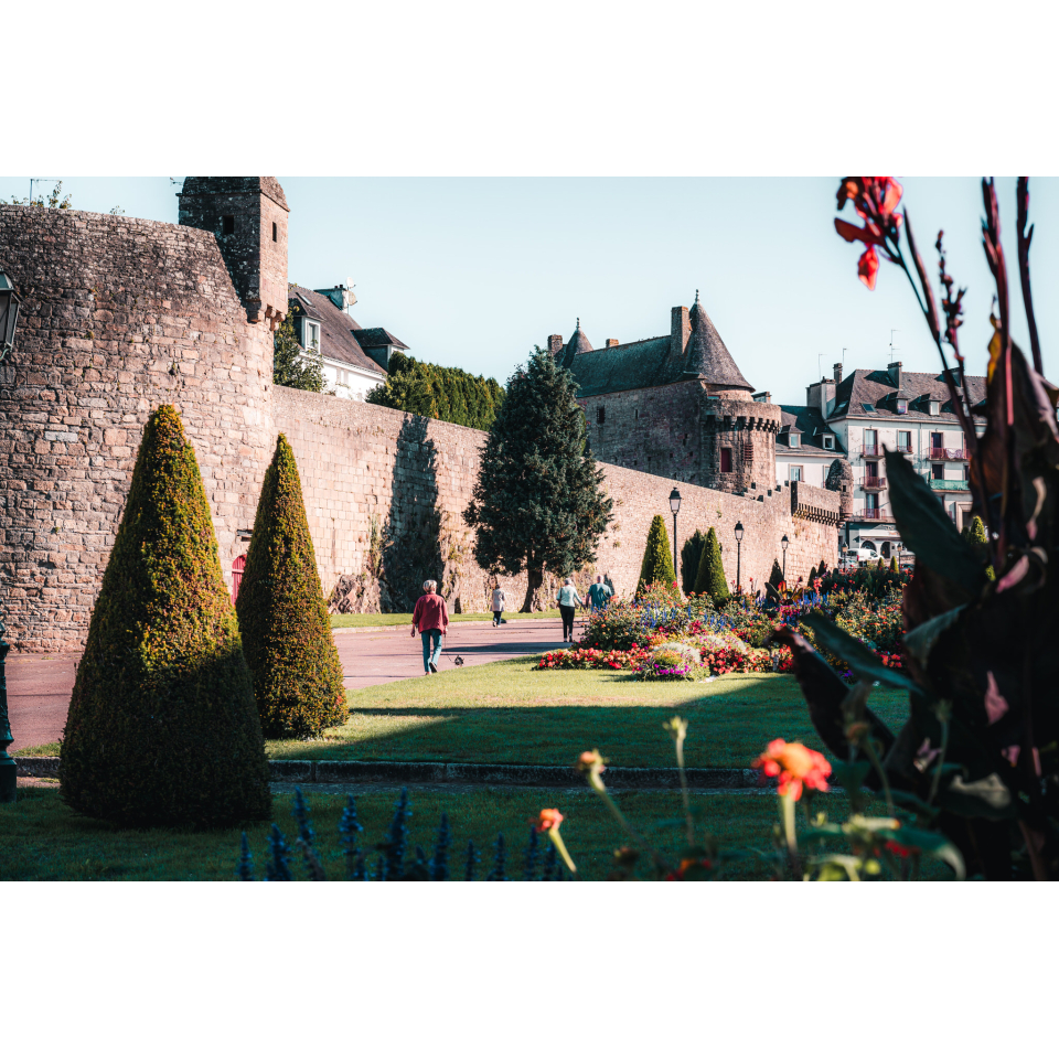 Remparts de la ville médiévale d'Hennebont (Morbihan) - ©Lezbroz - LBST