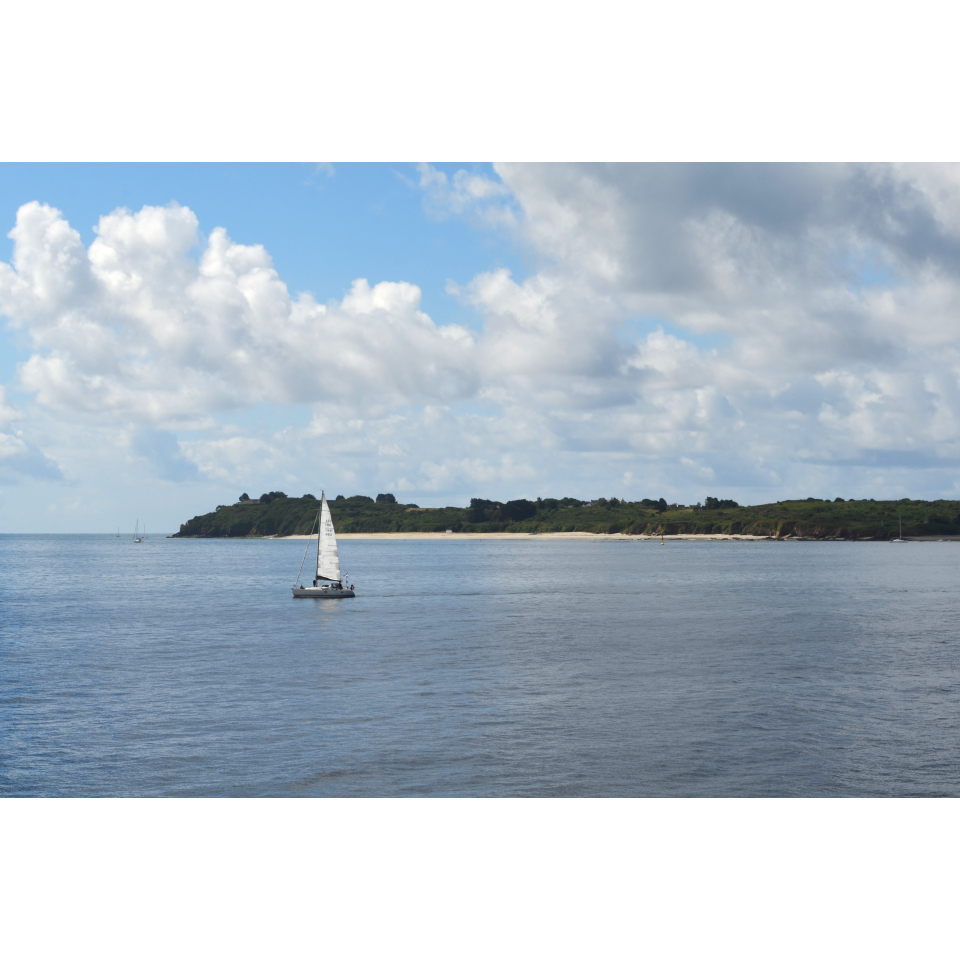 Vue depuis l'eau de la plage des Grands Sables de l'île de Groix (Morbihan) - ©A. Marcos - LBST