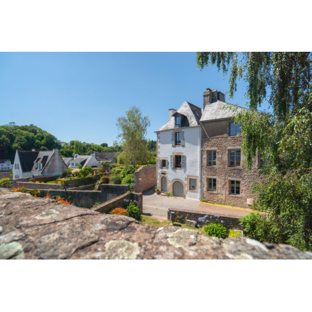 La ville close vue depuis les remparts d'Hennebont (Morbihan) - ©Thibault Poriel - LBST