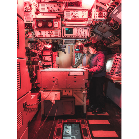 Visite de l'intérieur du sous-marin Flore S645 à Lorient La Base (Morbihan) - ©Lezbroz - LBST