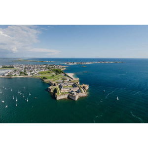 Vue aérienne de la Citadelle de Port-Louis (Morbihan) - ©T. Poriel - LBST