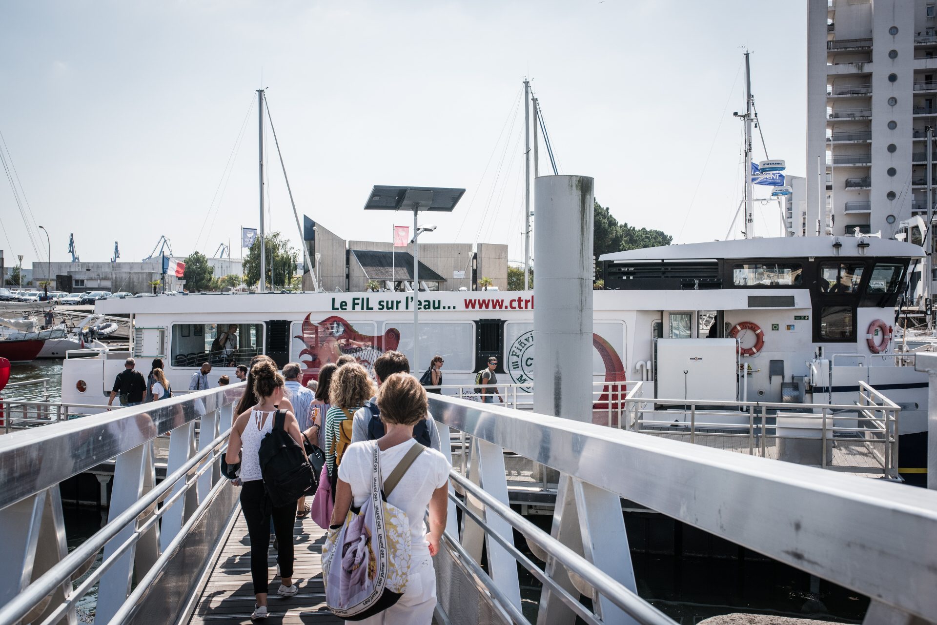 ©Xavier Dubois-LBST - Le batobus à Lorient